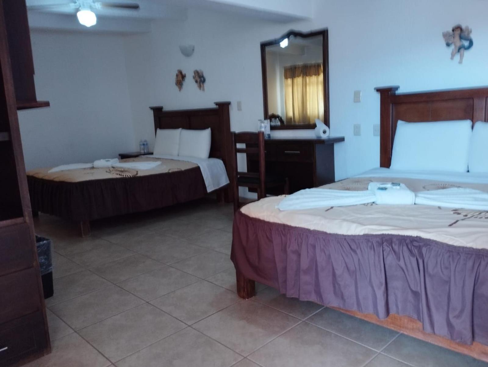 El Jardin Del Eden Hotel Текуискуиапан Екстериор снимка