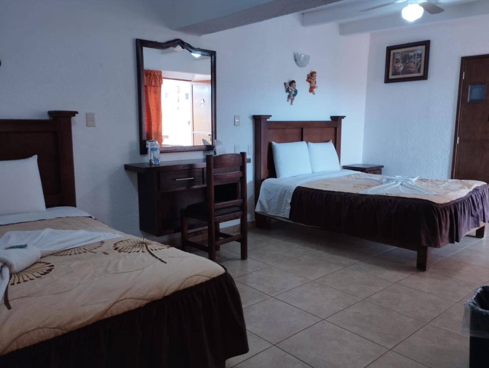 El Jardin Del Eden Hotel Текуискуиапан Екстериор снимка
