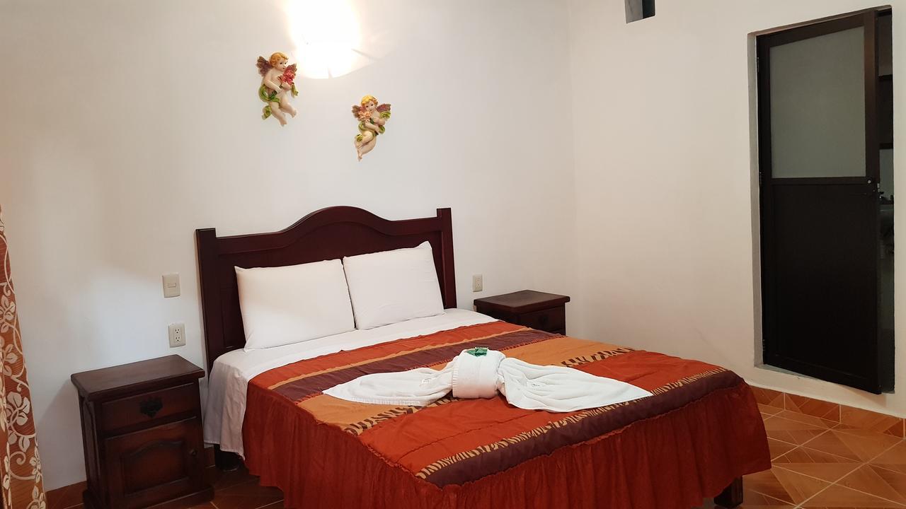 El Jardin Del Eden Hotel Текуискуиапан Екстериор снимка